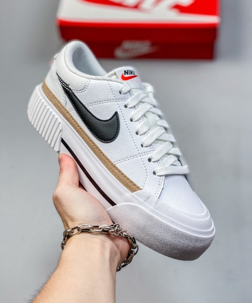 Platform Nike PRE-ORDER (ships in @ 3 weeks)